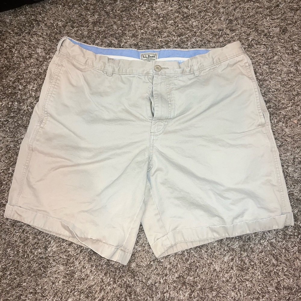 L.L Bean men shorts